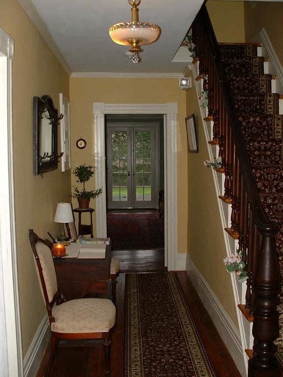 Bushnell House ウェストブルック エクステリア 写真